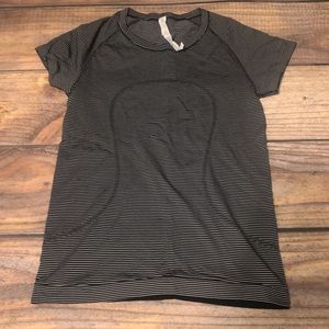 lulu lemon swiftly shirt